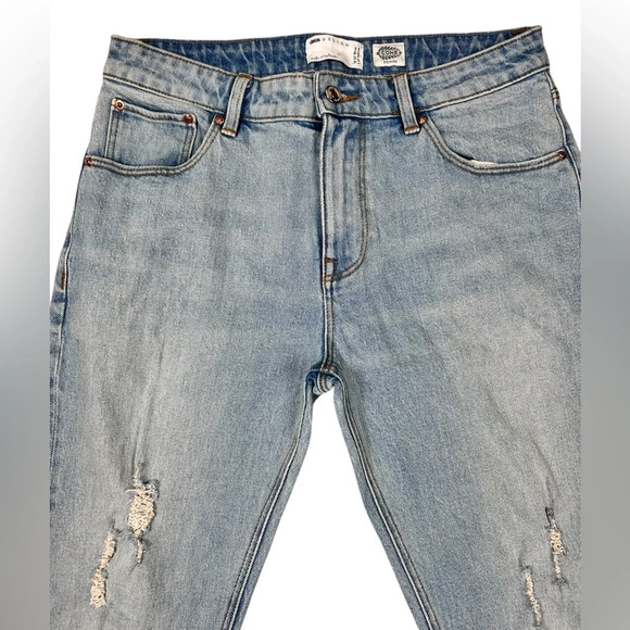 ASOS distressed straight leg jeans, 32x32, mid-wash denim - Picture 7 of 10